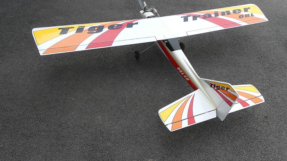 Avion Thunder Tiger OBL 40 moteur OS LA-46 Sports
