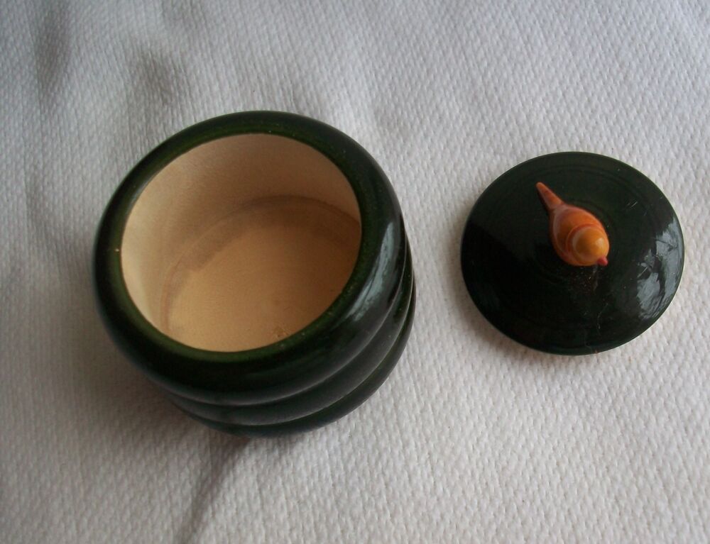 Bo&icirc;te &agrave; dent, bijoux, ronde oiseau bois laqu&eacute; vert artisanat Décoration