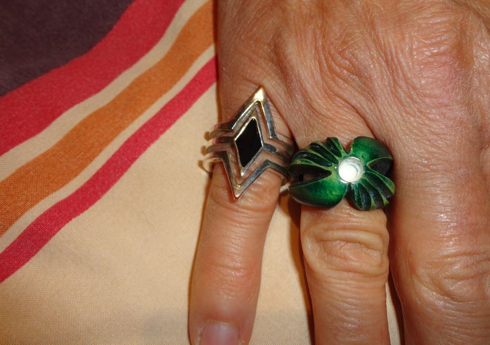 BAGUE Bijoux et montres