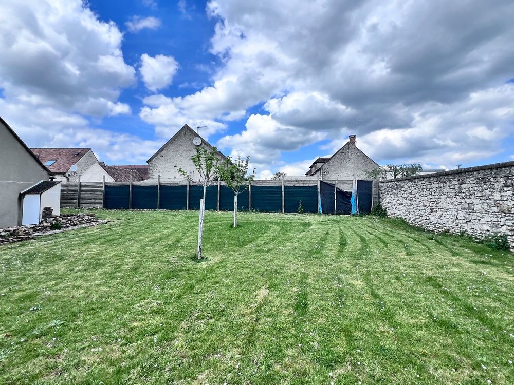 Location Maison A LOUER MAISON MEUBLEE AVEC GRANGE ET JARDIN La grande-paroisse