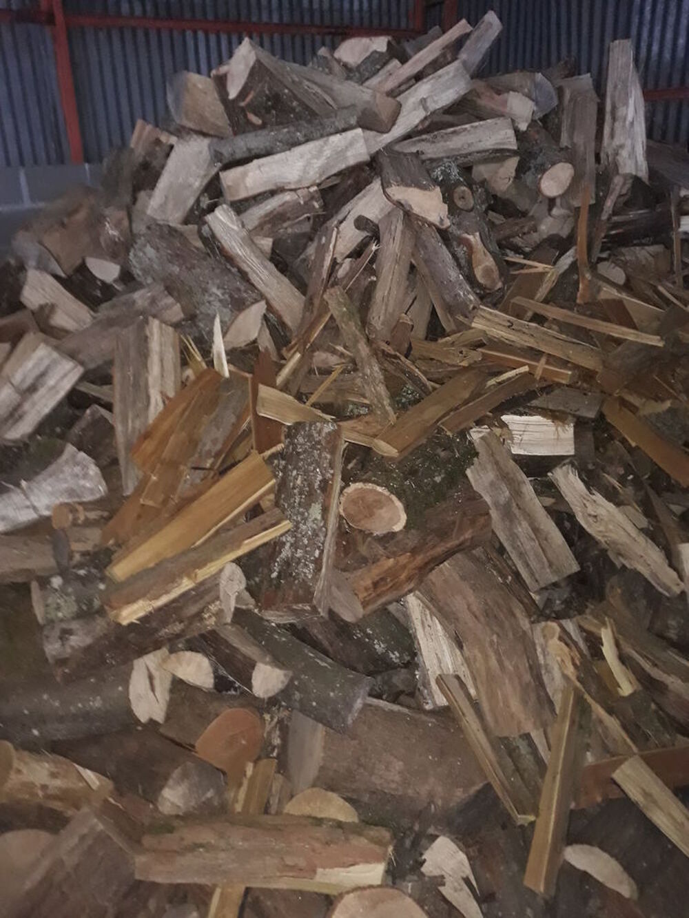 bois de chauffage bien sec Bricolage