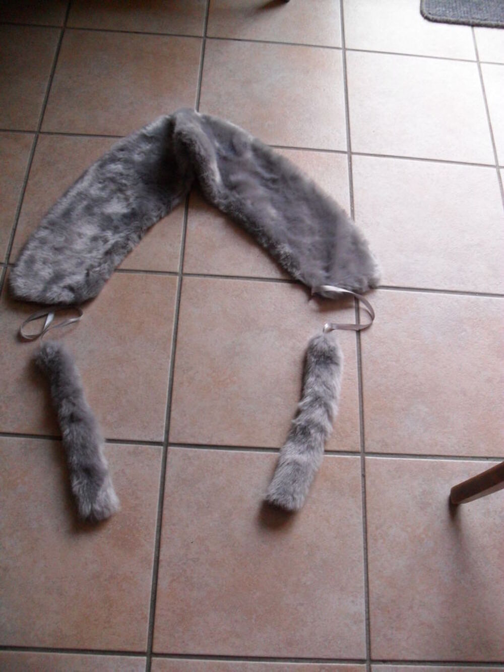 jolie &eacute;charpe fausse fourrure V�tements