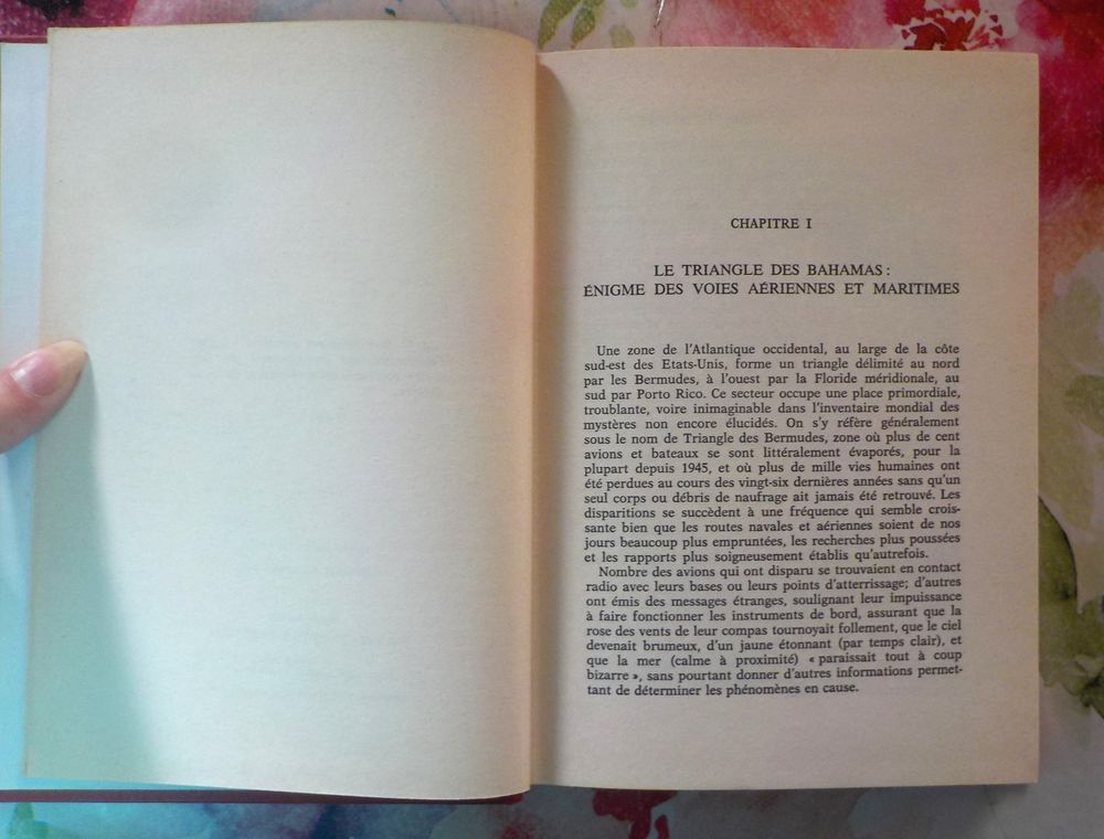 LE TRIANGLE DES BERMUDES de Charles BERLITZ Ed. Hachette Livres et BD