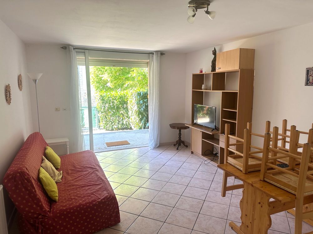 Vente Maison CASTELLANE village – Maison de 198 m2 divisée en 6 logements avec parkings Castellane