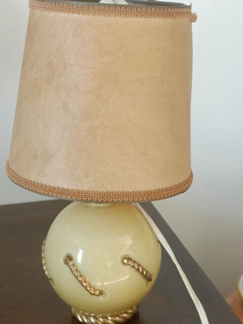 lampe de table ou de chevet Hérouville-Saint-Clair (14)