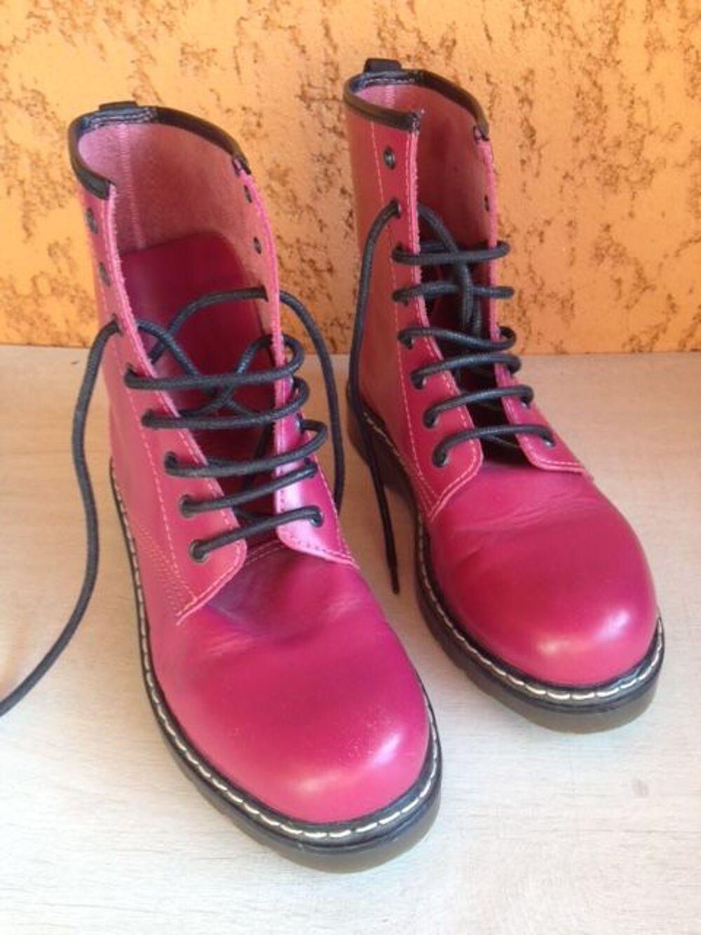 BOTTINES femme taille 38 cuir rose Chaussures