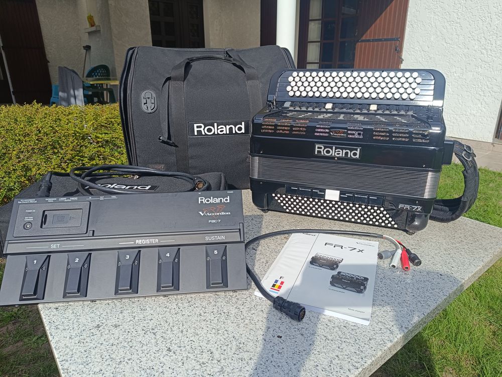 Accord&eacute;on num&eacute;rique Roland FR7-xb Instruments de musique
