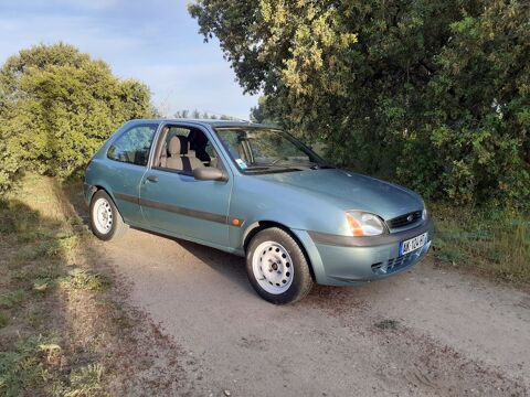 Ford Fiesta 1.2 Ambiente 2000 occasion Ris-Orangis 91130