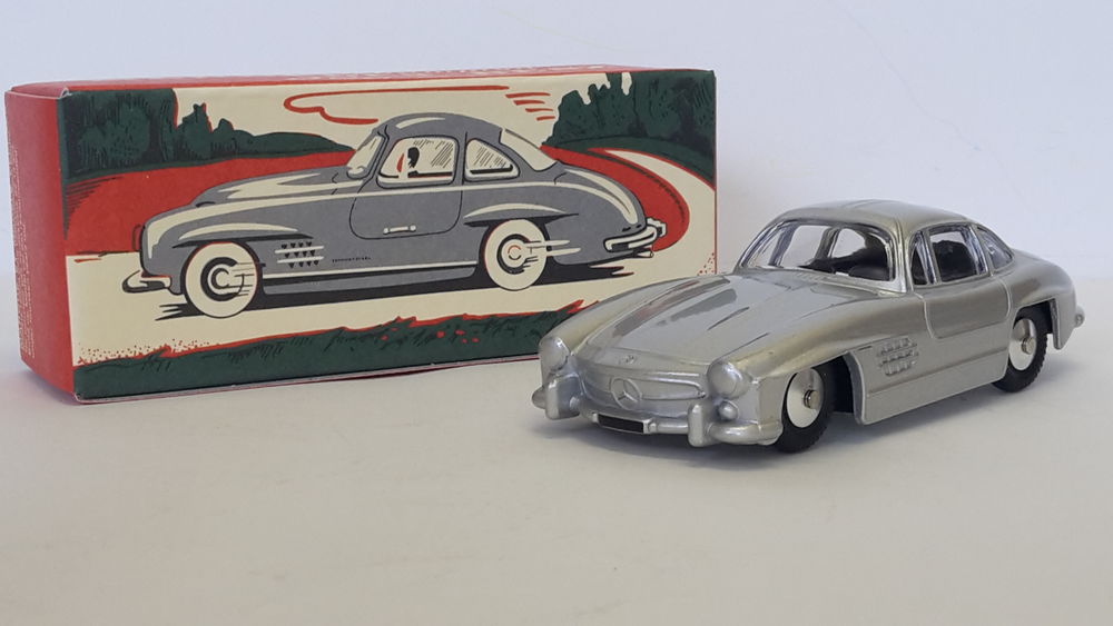 Mercedes-Benz 300 SL 