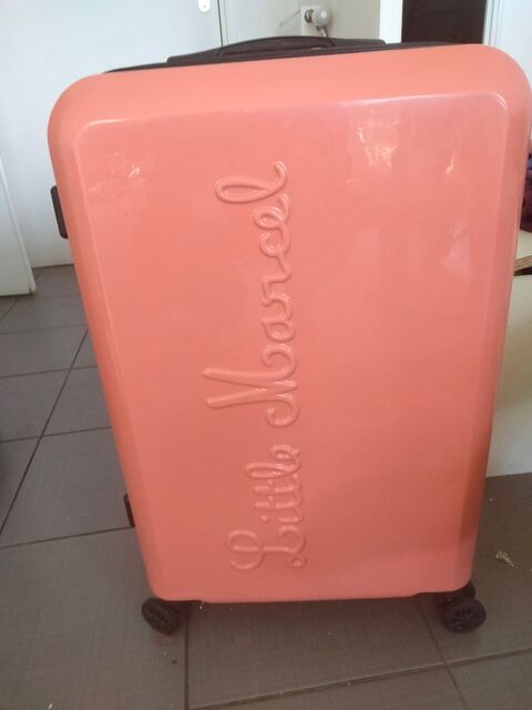 Valise rose Little Marcel 35 Corbeil-Essonnes (91)