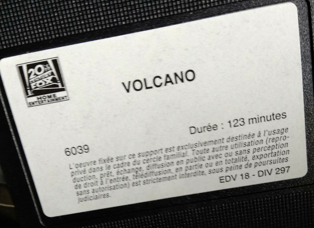 Cassettes vid&eacute;os s&eacute;par&eacute;ment ou en lots DVD et blu-ray