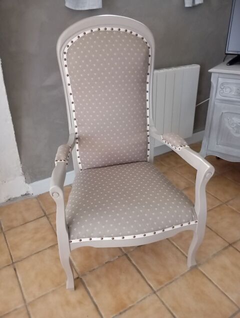 Jolis fauteuils refaits à neuf 65 Montlhéry (91)
