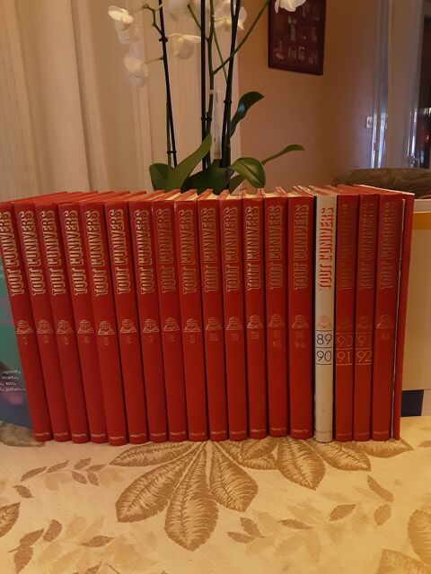 Collection  Tout l?Univers  Hachette rouge 90 Mondevert (35)