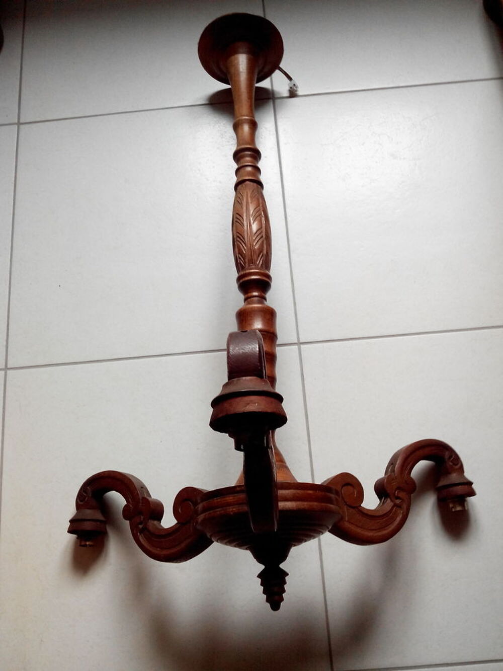 Lampe ancienne en bois Décoration
