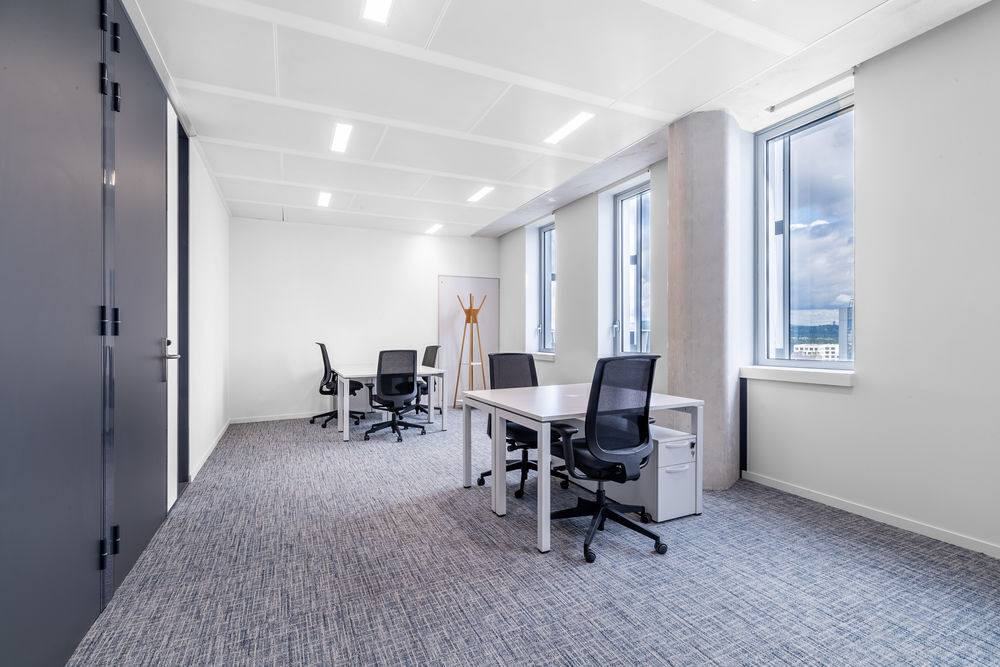   Espace de bureau ouvert pour 15 personnes à Villeurbanne, Carré de Soie Villeurbanne