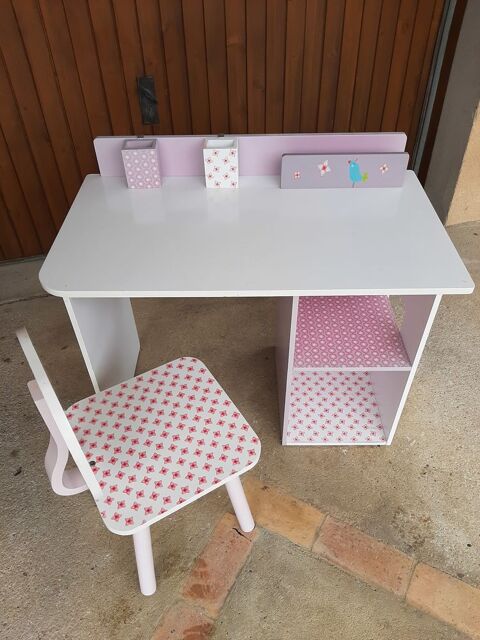 Bureau enfant 50 Ambrieu-en-Bugey (01)