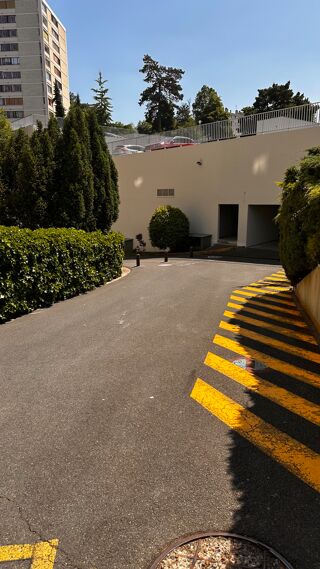  Parking / Garage  louer 13 m