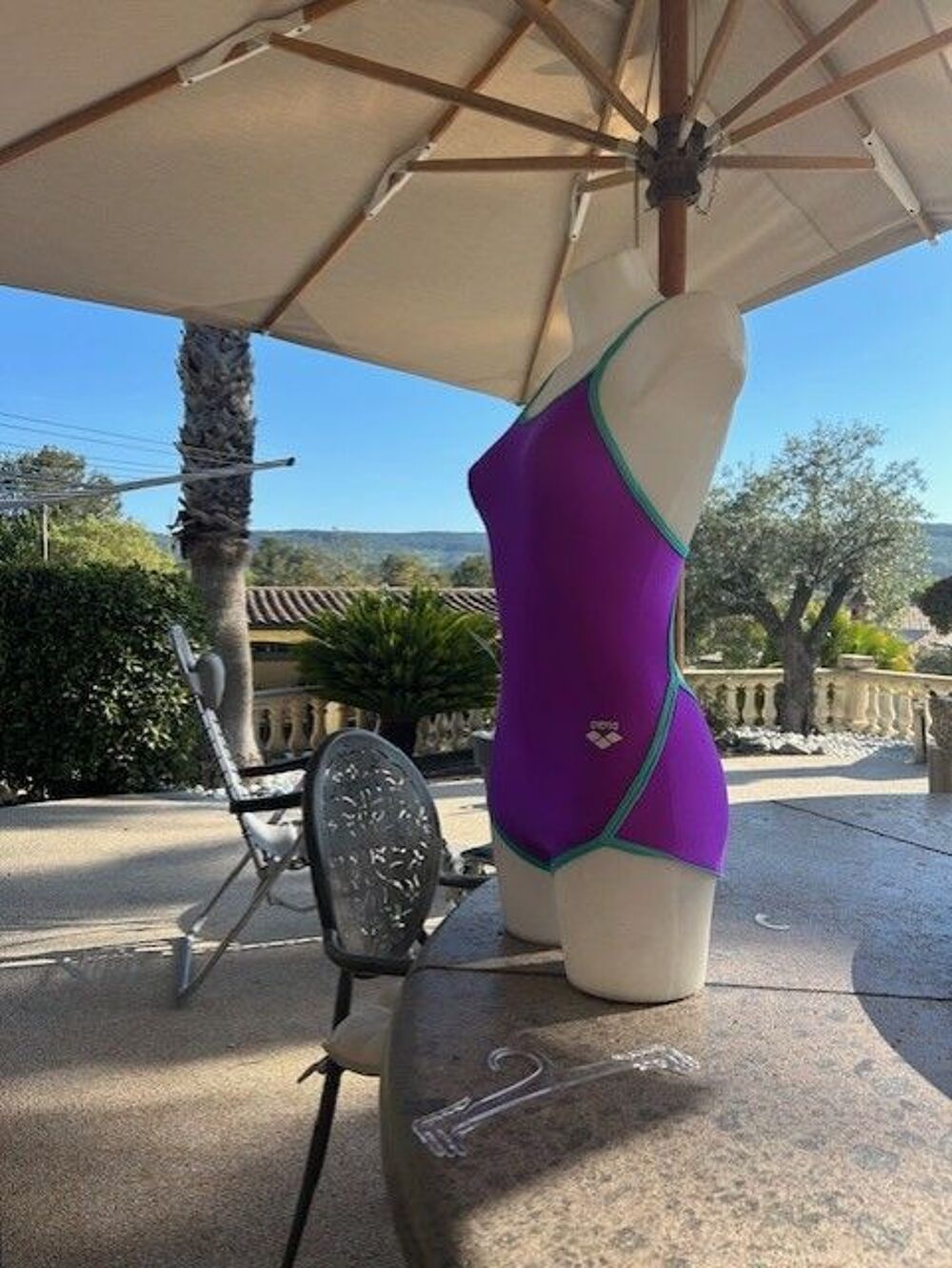 MAILLOT DE BAIN AR&Eacute;NA SP&Eacute;CIAL PISCINE NEUF TAILLE 36/38 M Vêtements