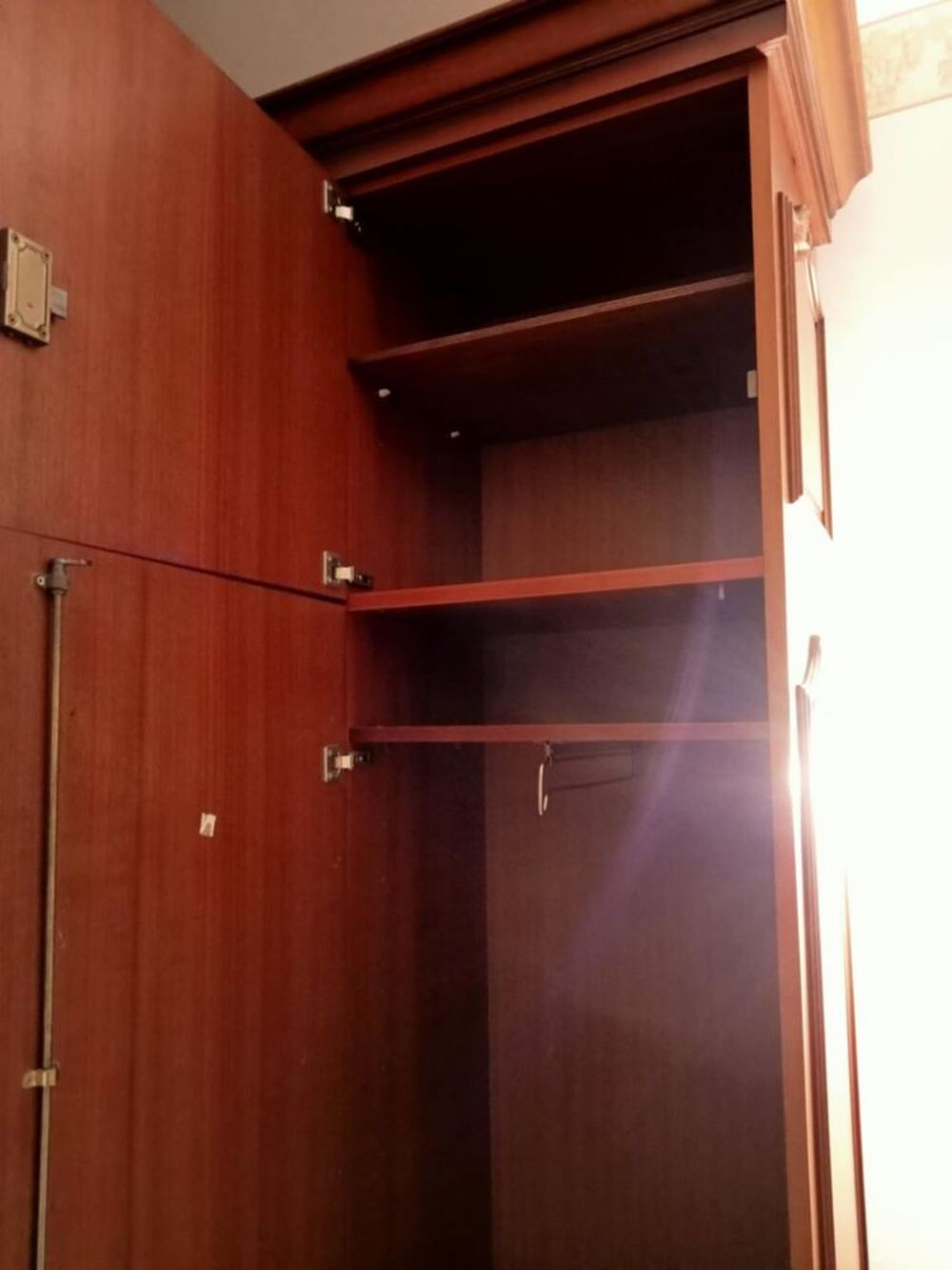 Armoire colonne Meubles