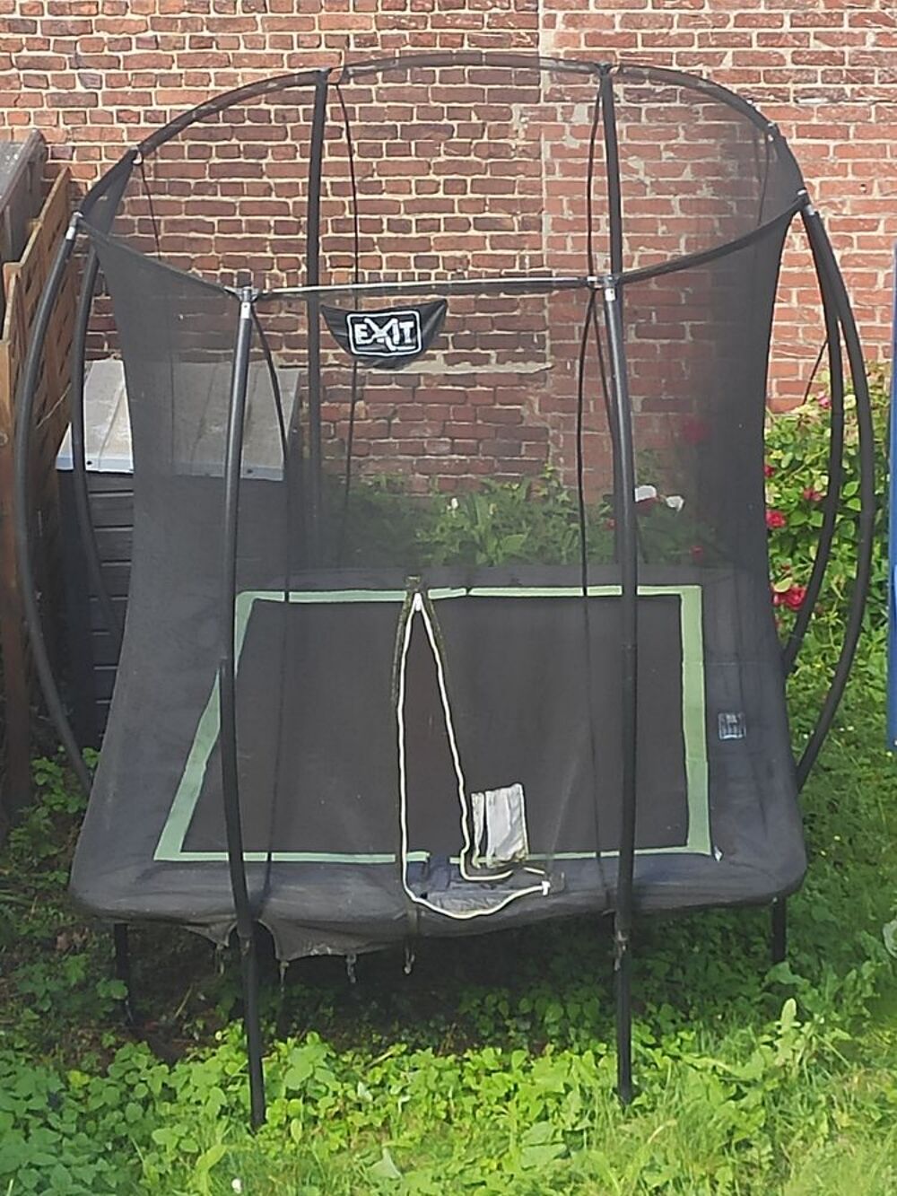 Trampoline EXIT mod&egrave;le Silhouette noir 214X305 cm Jeux / jouets