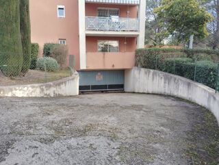  Parking / Garage � louer 11 m�