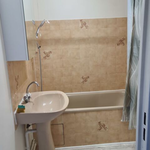  Appartement  louer 1 pice 30 m