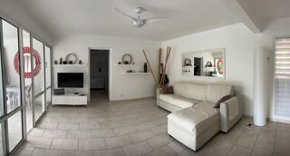  Appartement � vendre 2 pi�ces 52 m� Le gosier
