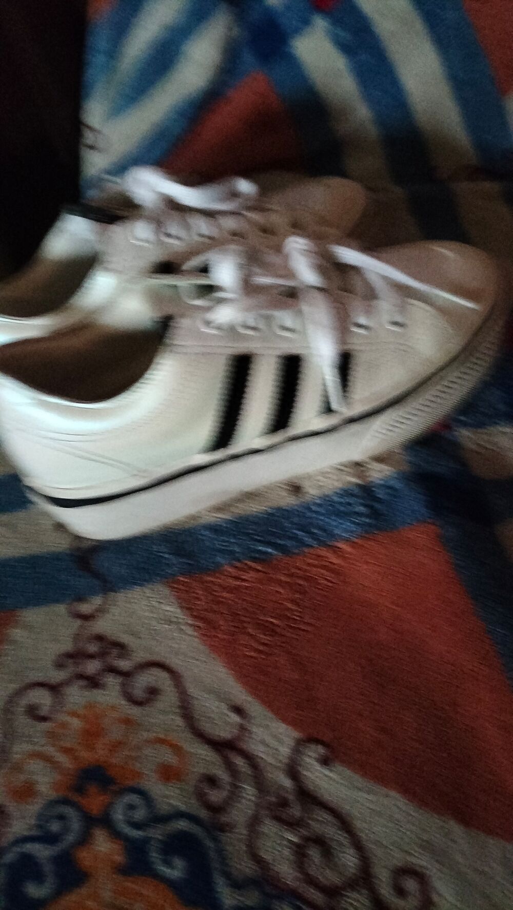 Basket adidas nizza pointure 38 quasi neuf Chaussures
