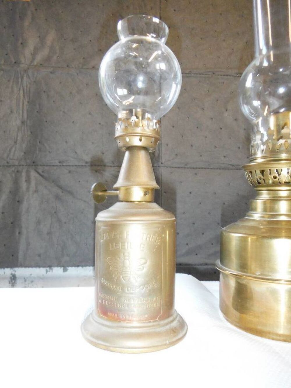 2 lampes type "Pigeon" et 1 cendrier "gouvernail" Décoration