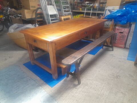 Table rustique 250 Marans (17)