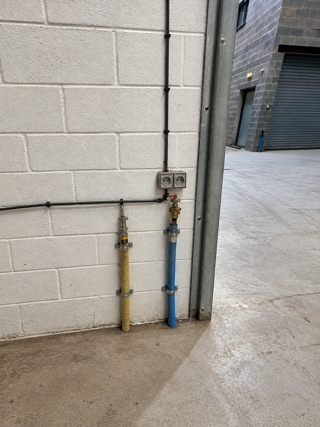Location Atelier ? entrepôt 150 m² ? grande hauteur 9 m ? roubaix (59 Roubaix