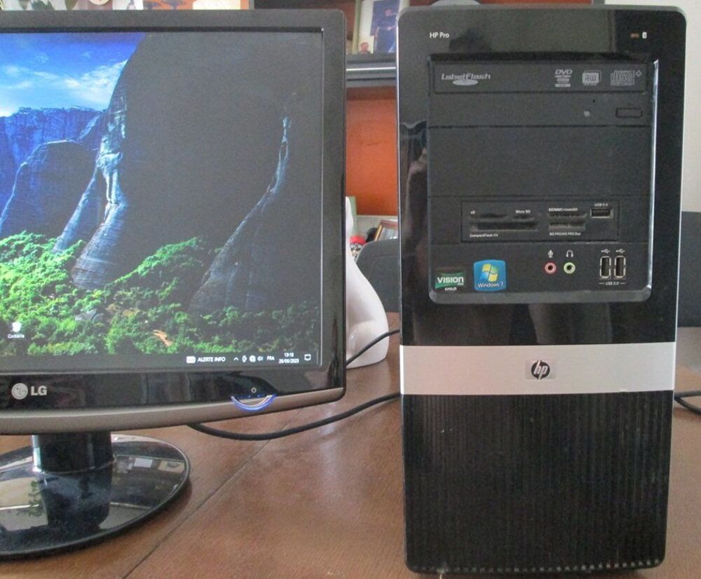 ordinateur de bureau HP + moniteur LG Matériel informatique
