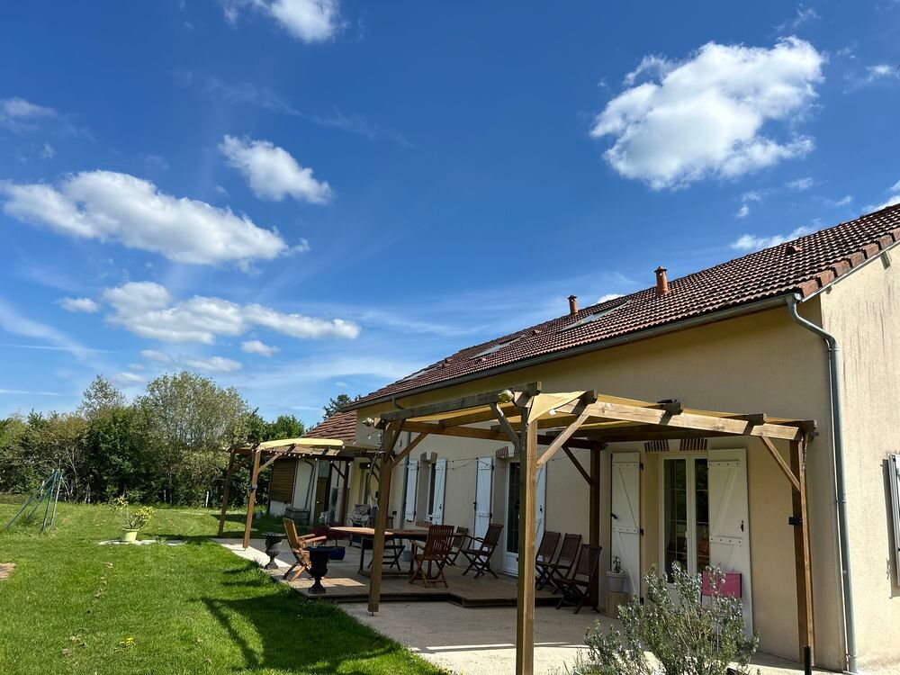 Vente Maison maison 5 chambres + dépendances Jouy-le-potier
