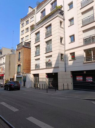  Parking / Garage � vendre 11 m� Nemours