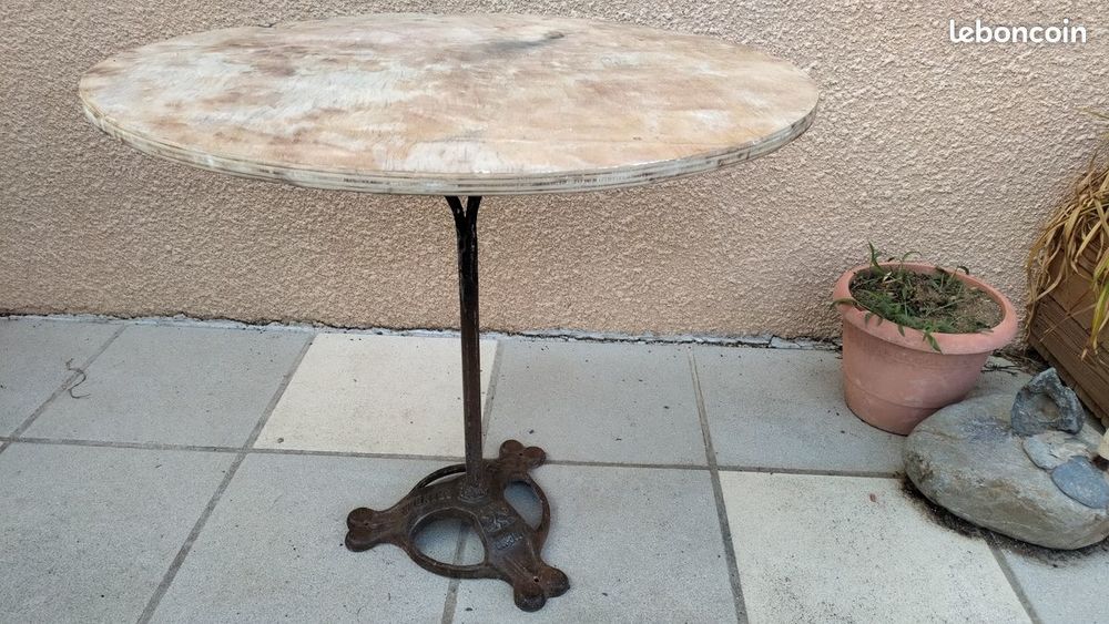 ANCIEN PIED TABLE NICOLLET Décoration