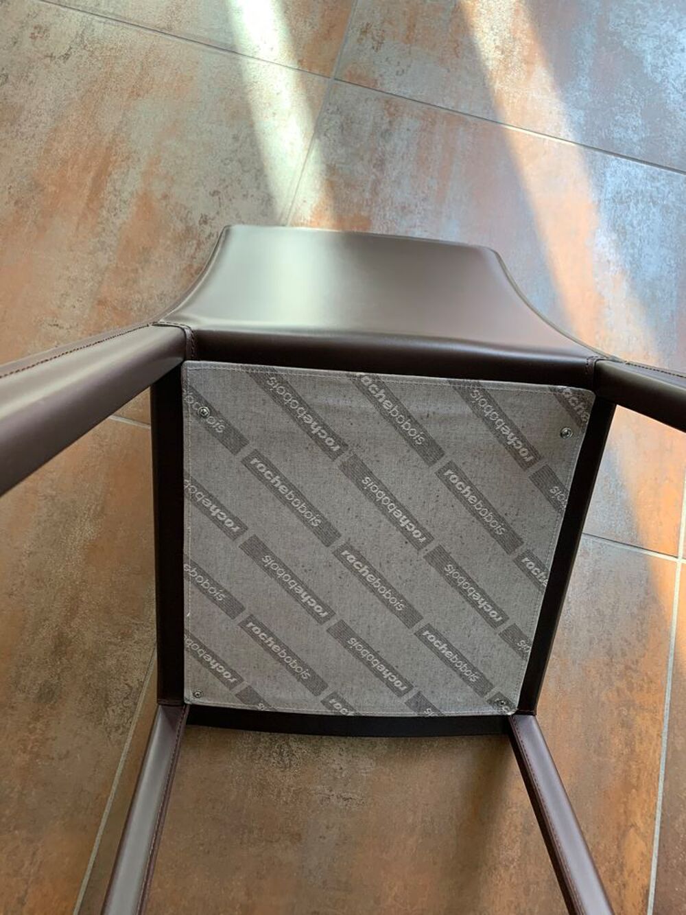 6 chaises cuir de salle &agrave; manger Meubles