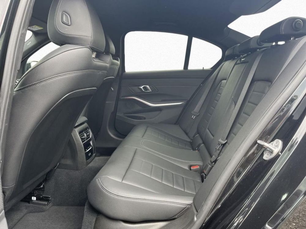 S&eacute;rie 3 330e xDrive M Sport 292 ch 2025 occasion 75008 Paris