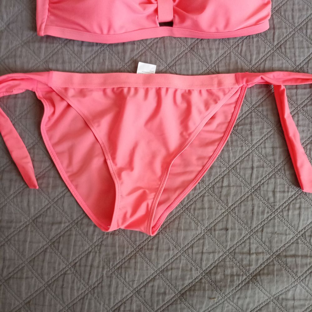 Maillot de bain femme deux pi&egrave;ces Vêtements
