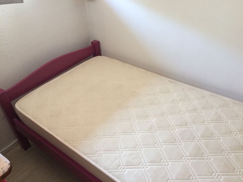 Lit (cadre+sommier+matelas)1 personne Meubles
