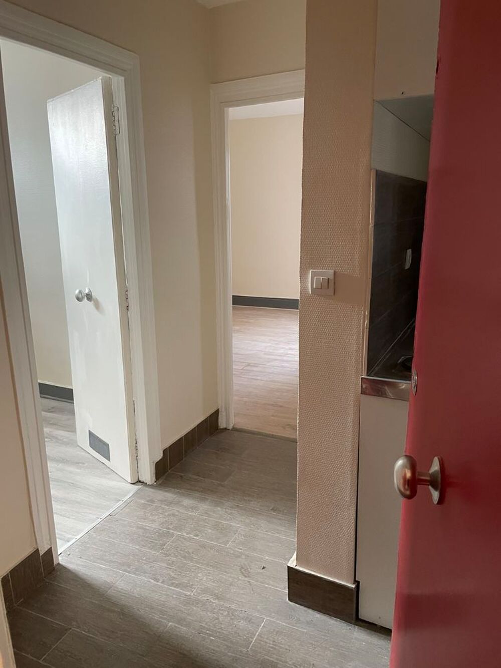 Location Appartement VIDE - BAIL CIVIL UNIQUEMENT - Paris 19
