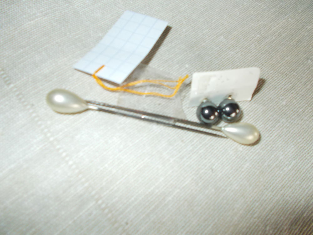 boucles d'oreilles en perles Bijoux et montres