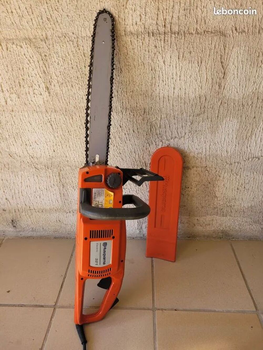 TRONCONNEUSE ELECTRIQUE HUSQVARNA Bricolage