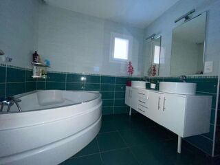  Villa  vendre 4 pices 109 m