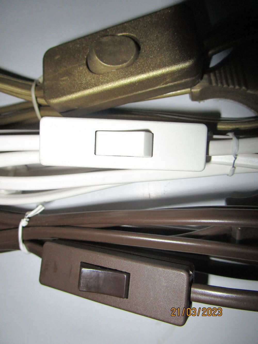 &eacute;quipement &eacute;lectrique pour lampe de chevet Bricolage