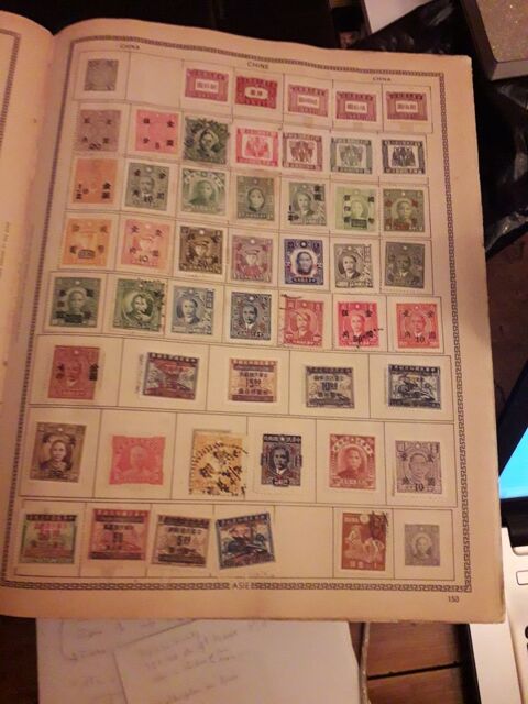 Album collection de timbres 130 Saint-Raphal (83)