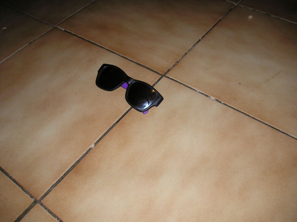Lunettes de soleil DISNEY
Bijoux et montres