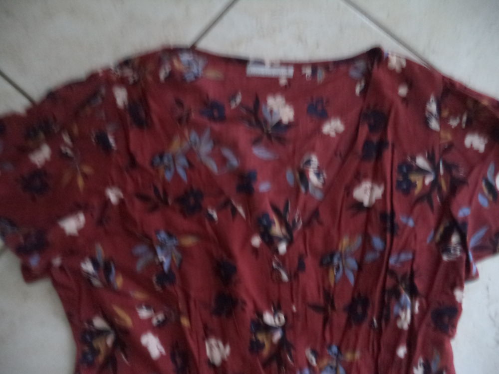 Petite robe enti&egrave;rement boutonn&eacute;e Vtements