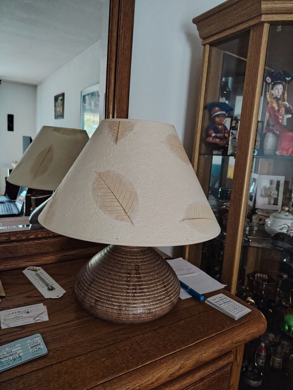 Jolie lampe de table ou de chevet pied en gr&egrave;s tr&egrave;s bon &eacute;tat D�coration