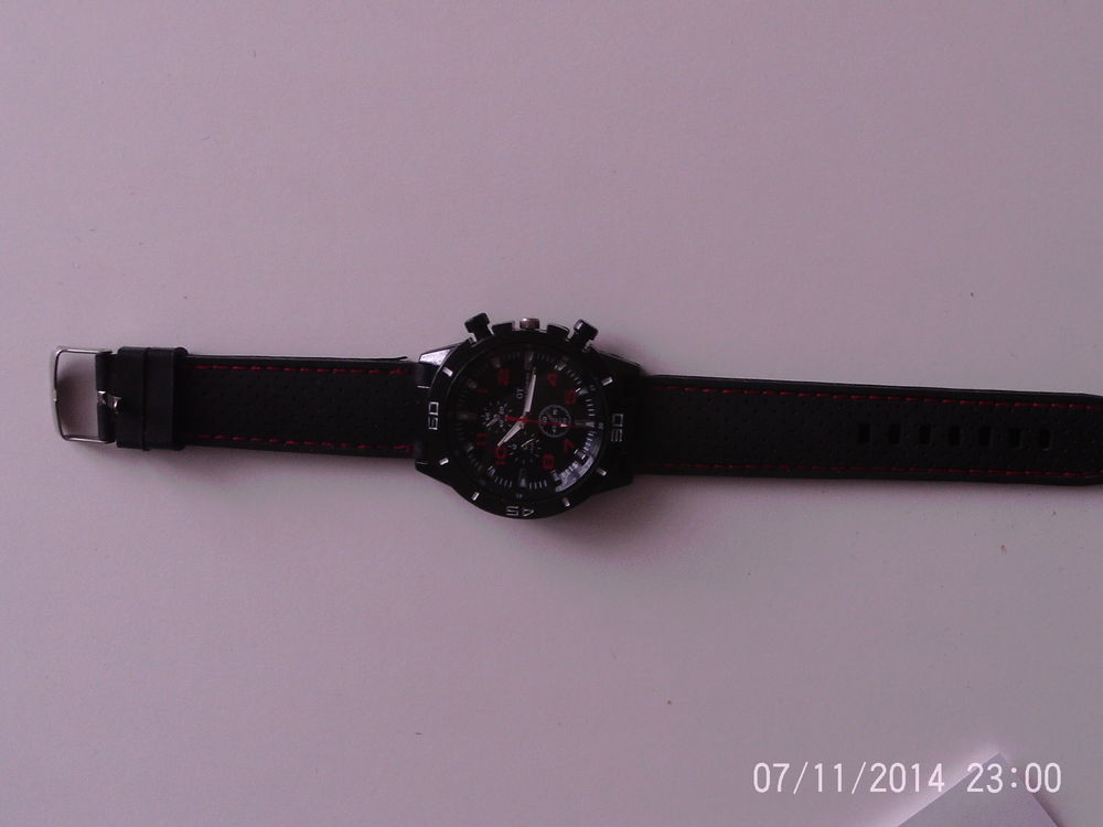 montre &agrave; pile TBE Bijoux et montres