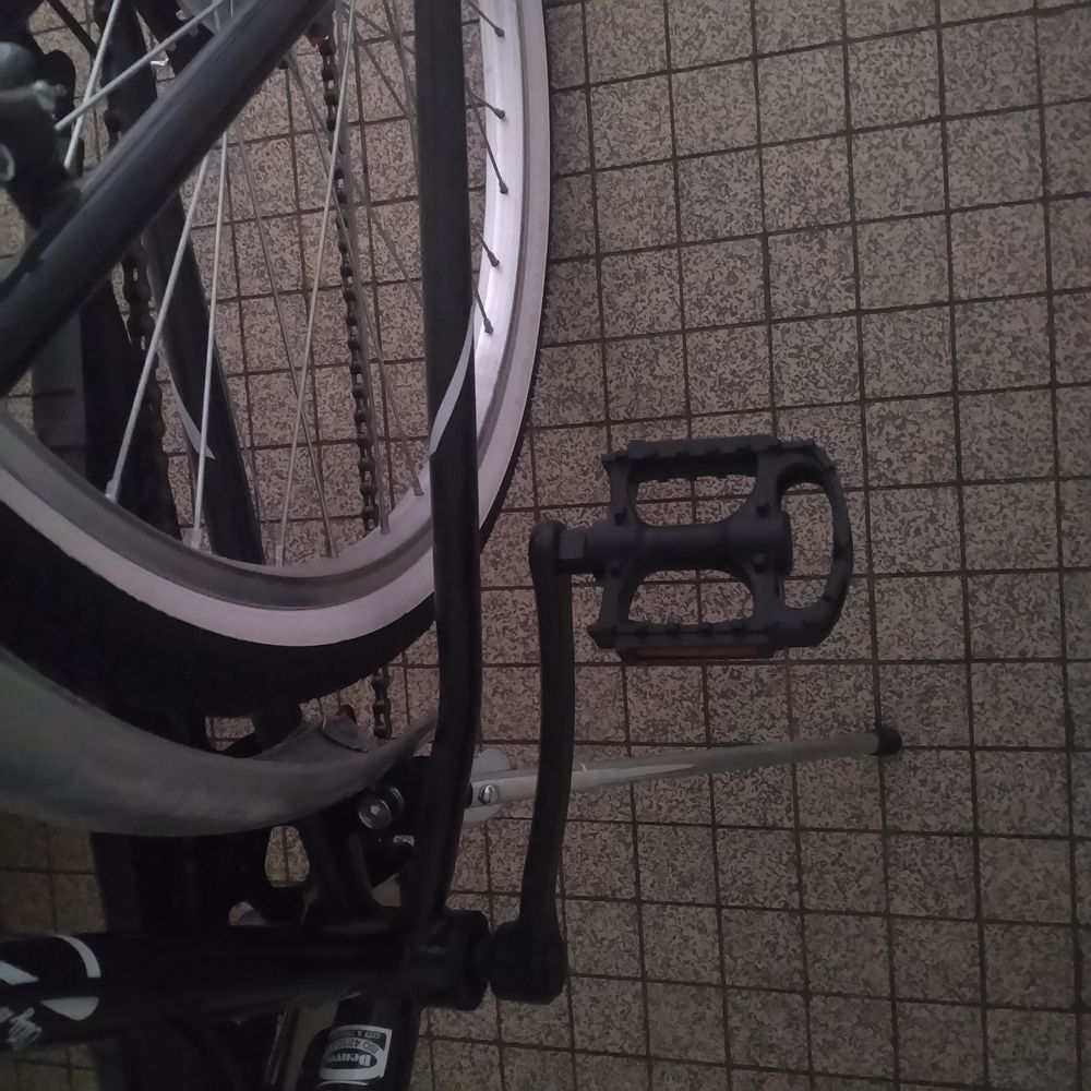 V&eacute;lo neuf Vlos